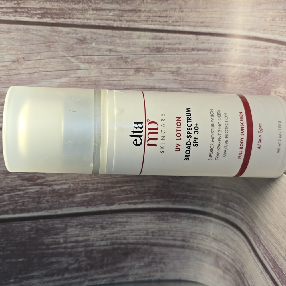 EltaMD NWOB Uv Lotion Full-body Sunscreen Spf 30 exp 8/25**